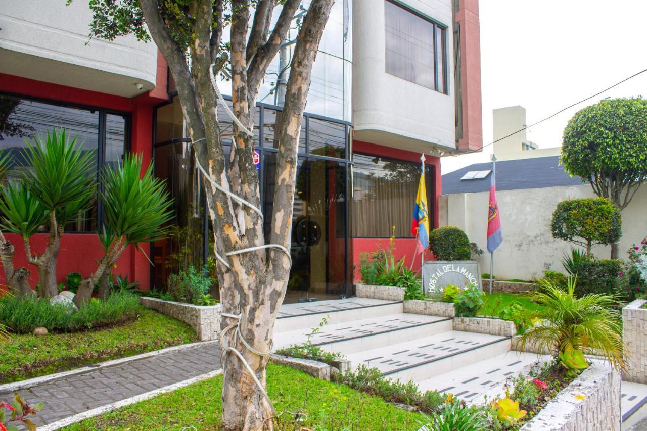 Hostal De La Mancha Hotel Quito Exterior photo