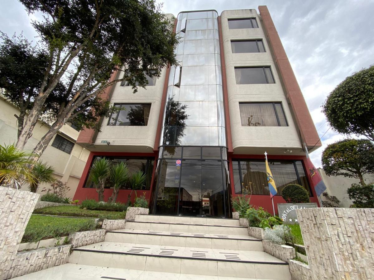 Hostal De La Mancha Hotel Quito Exterior photo